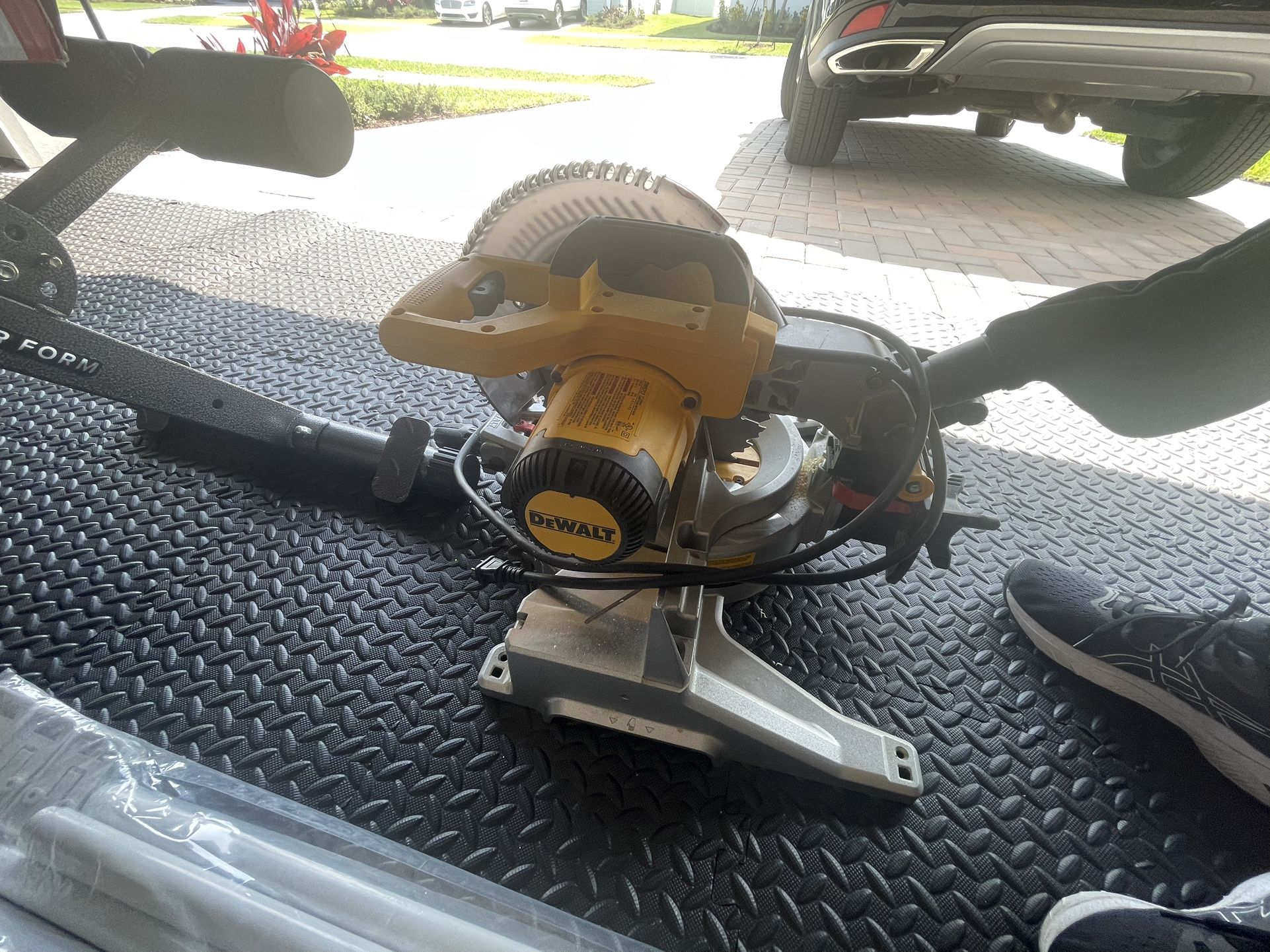 Dewalt Miter Saw