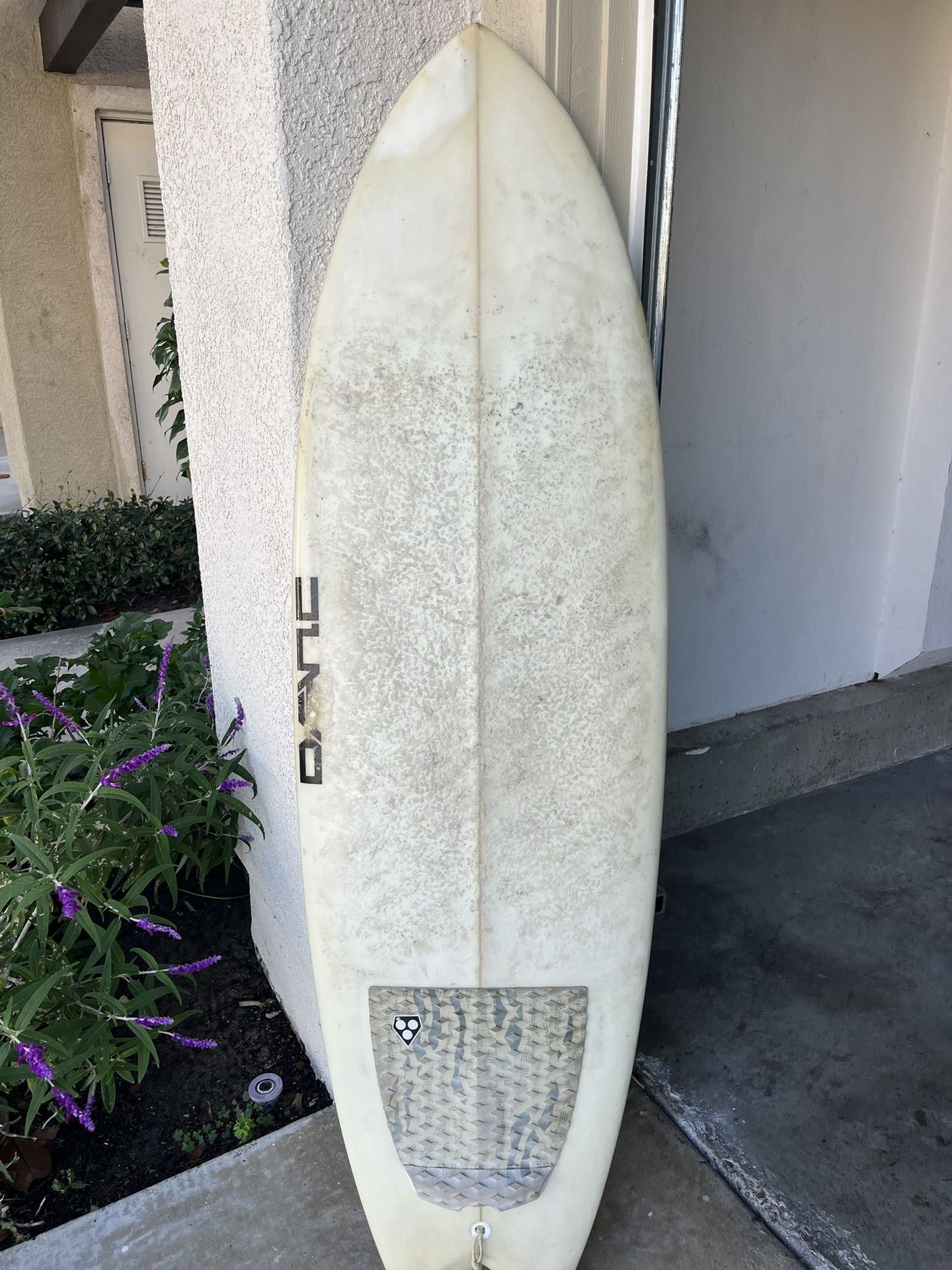 5’6 DANC Surfboard