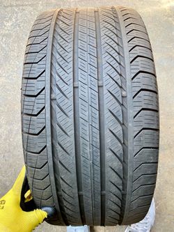 1) 275/40/19 Continental ProContact GX SSR Run Flat Tire.  Tread measures 6/32  DOT 4623  $125 for One  I carry other sizes as well