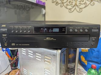 JVC 5 disc carousel CD player