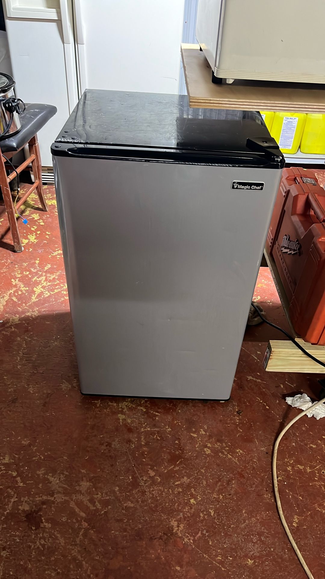 Magic Chef Mini Fridge 