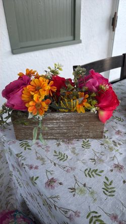 Flower arrangement