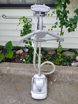 Conair extreme clothes steamer