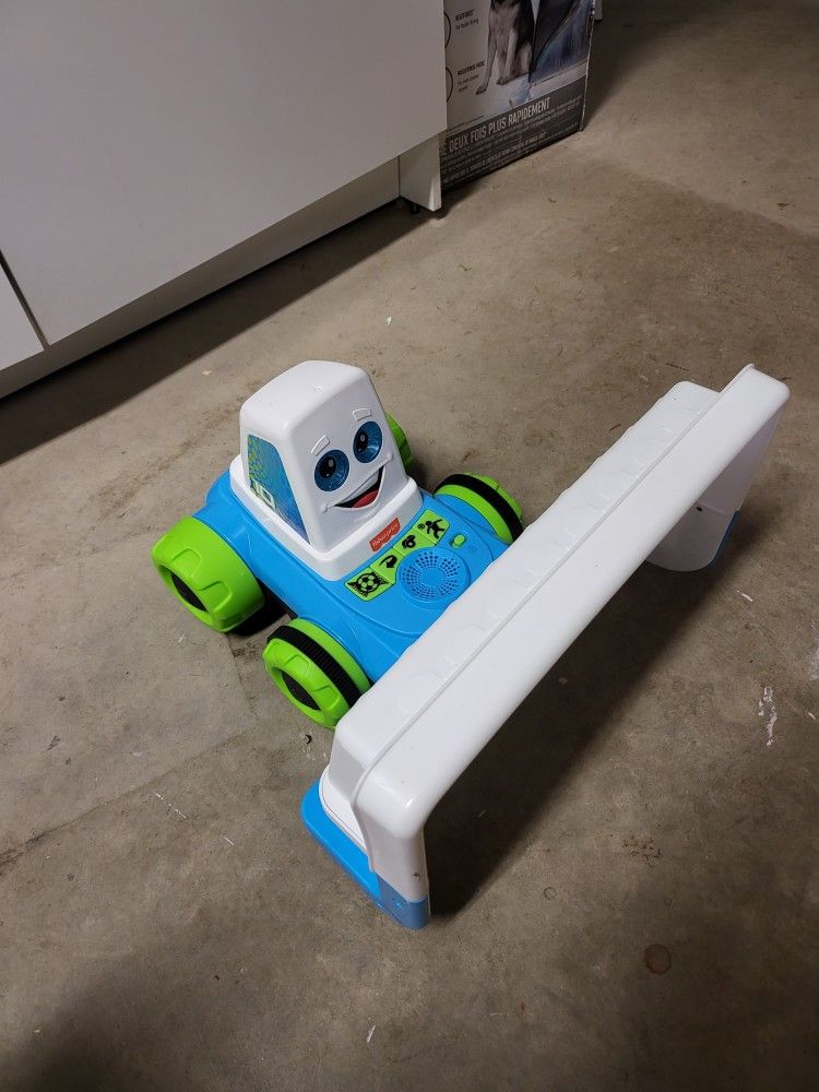 Fisher-Price Electronic Soccer Game Goaldozer Toy