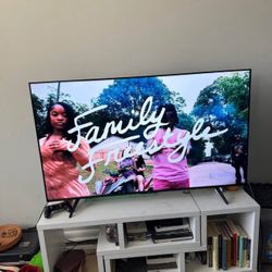 TCL 4K UHD GOOGLE TV w/ BOX 