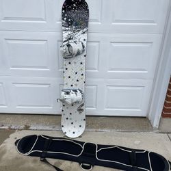 Salomon 5ft-60” Ladies Snowboard 🏂 