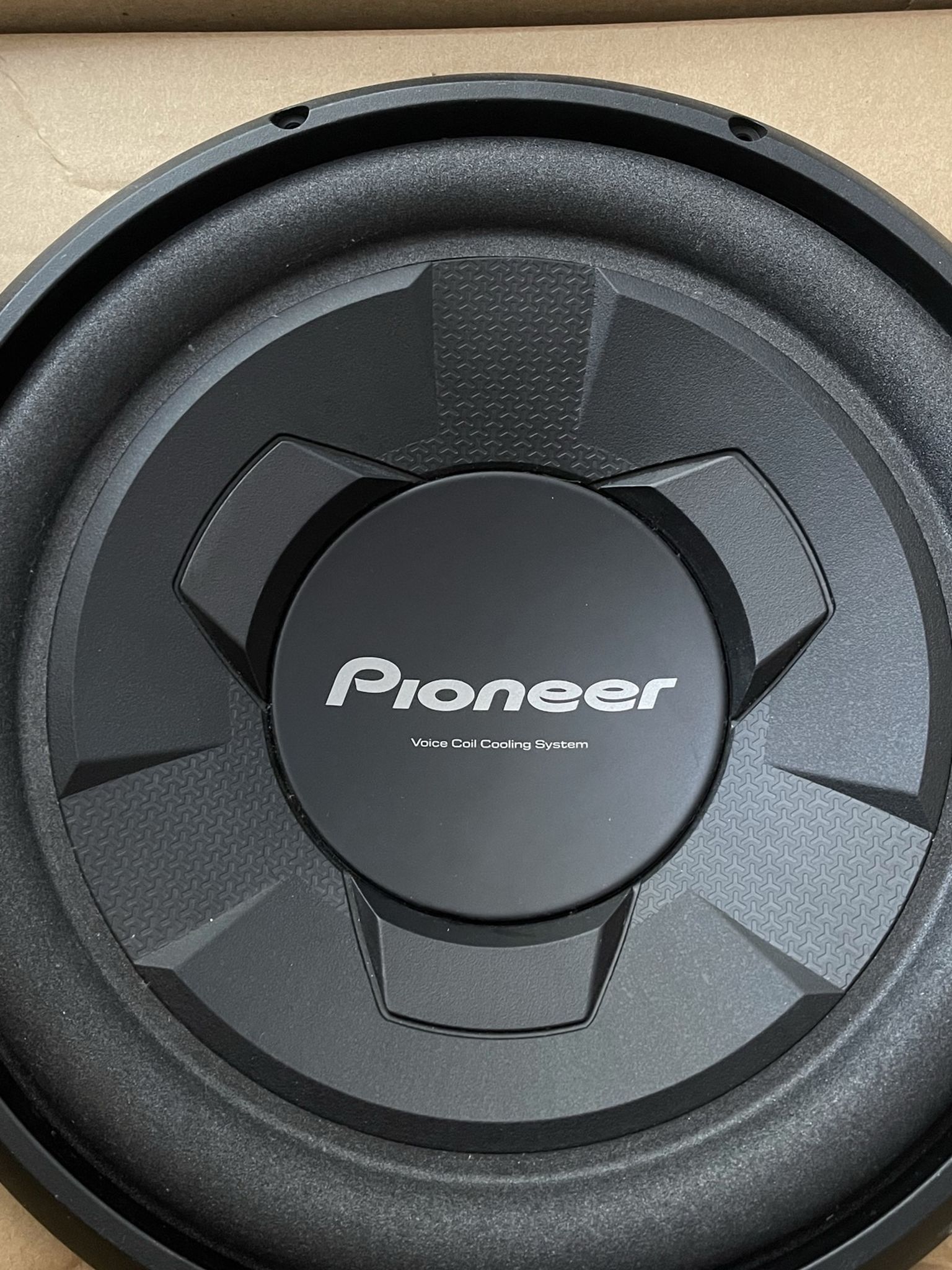 Pioneer 12in 1300w Subwoofer