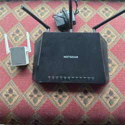   NETGEAR Router With Extender