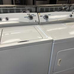 NICE KENMORE WASHER & DRYER SET