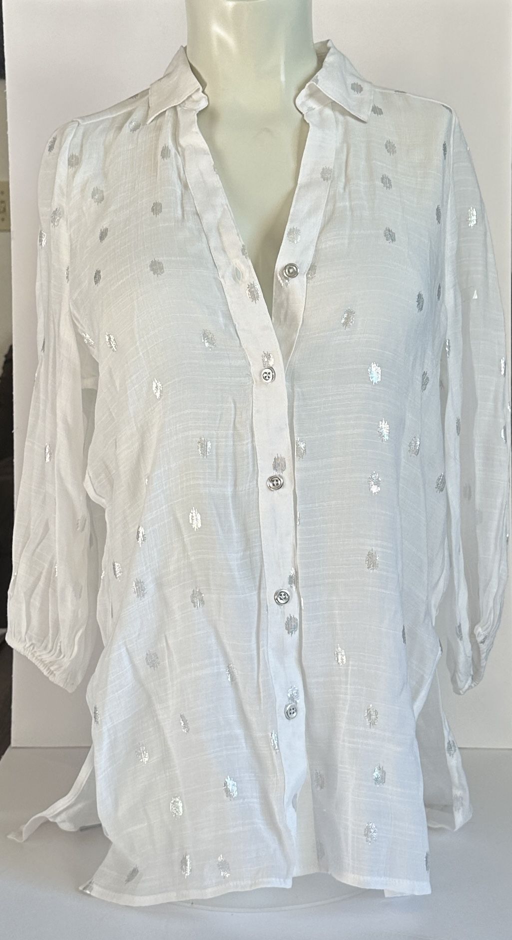 Alex & Parker White Blouse