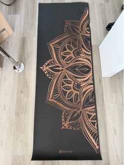 2 used yoga mats
