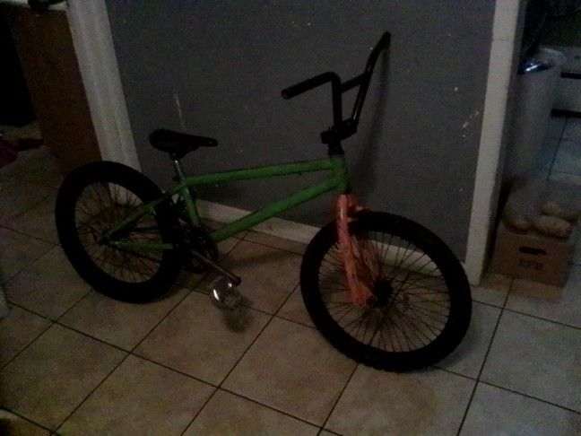 20" Specialized BMX 100.Or Best Offer