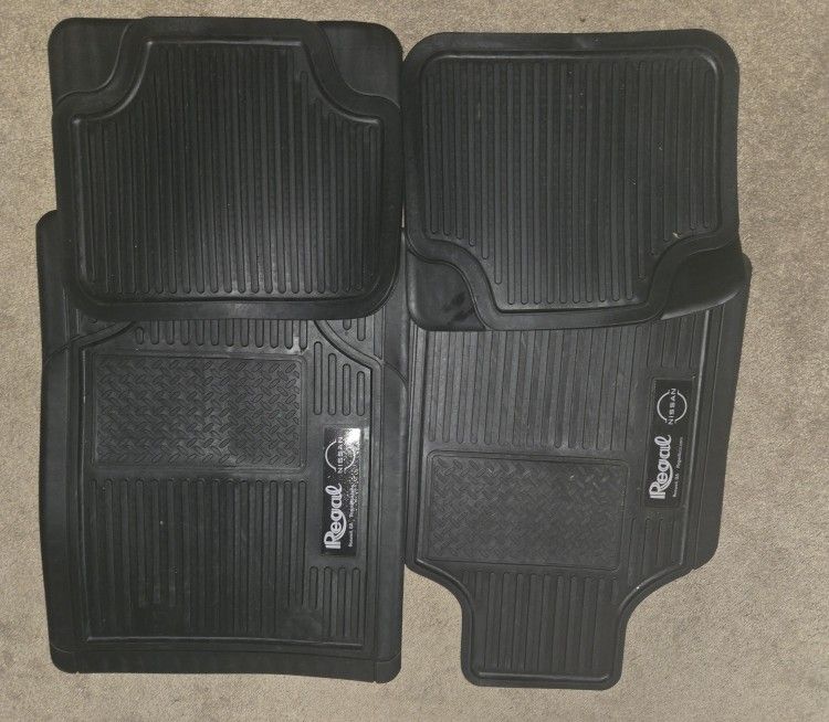 NISSAN SENTRA Rubber Floor Mat