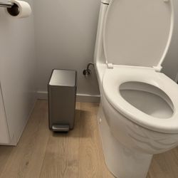 Kohler 1.6 Gallon / 6L Stainless Trash can