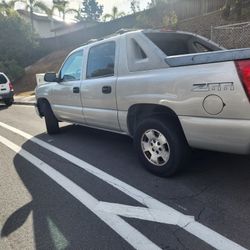 2004 Chevrolet Avalanche
