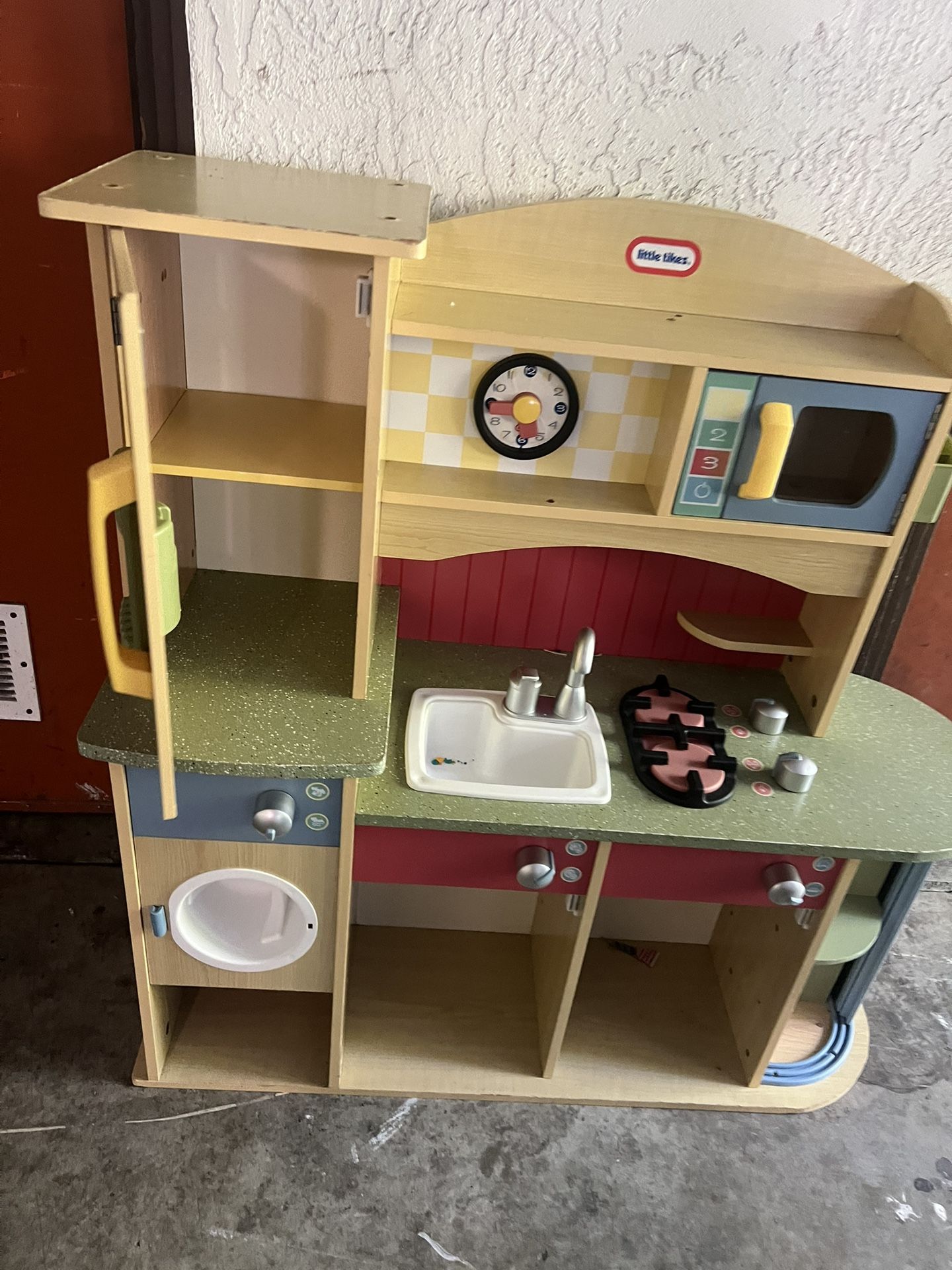 Selling My Kids Play Kitchen For Only $25