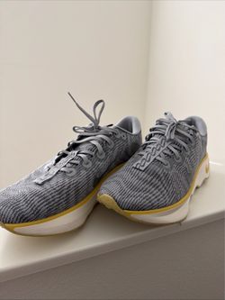 Nike Motiva 'Light Smoke Grey Saturn Gold' DV1237-005 Men's Size 12