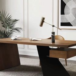 Modern Designer Executive Desk – Solid Wood & Metal Accent