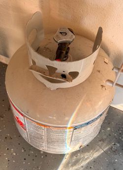 Blue Rhino propane tank - 2