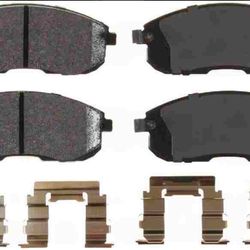 Front Brake Pad Set For Nissan Year 99 To 14 Infinity year 96 to 01 And Suzuki 07 to 09 See All Pictures For Fitments, I Also Do Installations And Rep