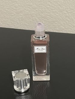 Miss Dior Eau de Parfum Roller-Pearl - Dior