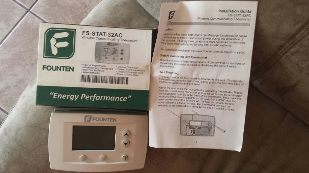 Founten Wireless communicating thermostat