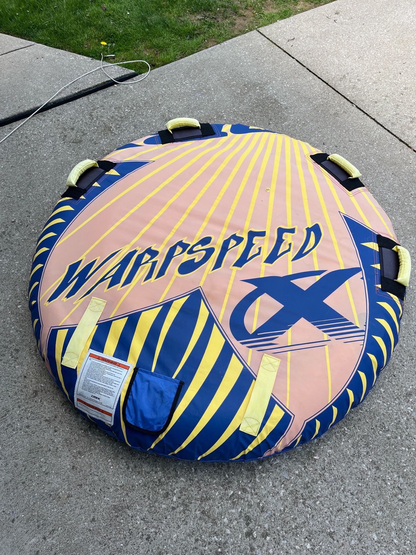 Towable tube