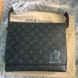 Louis Vuttion Messenger Bag