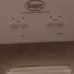 Roper Refrigerator By Whirlpool 