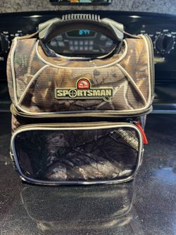 Small Igloo Sportsman  Cooler Lunchbox