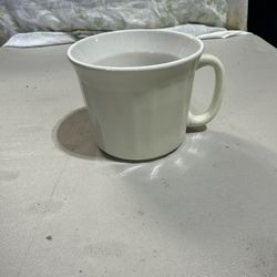 Nantucket Large Ribbed Soup Bowl with Handle