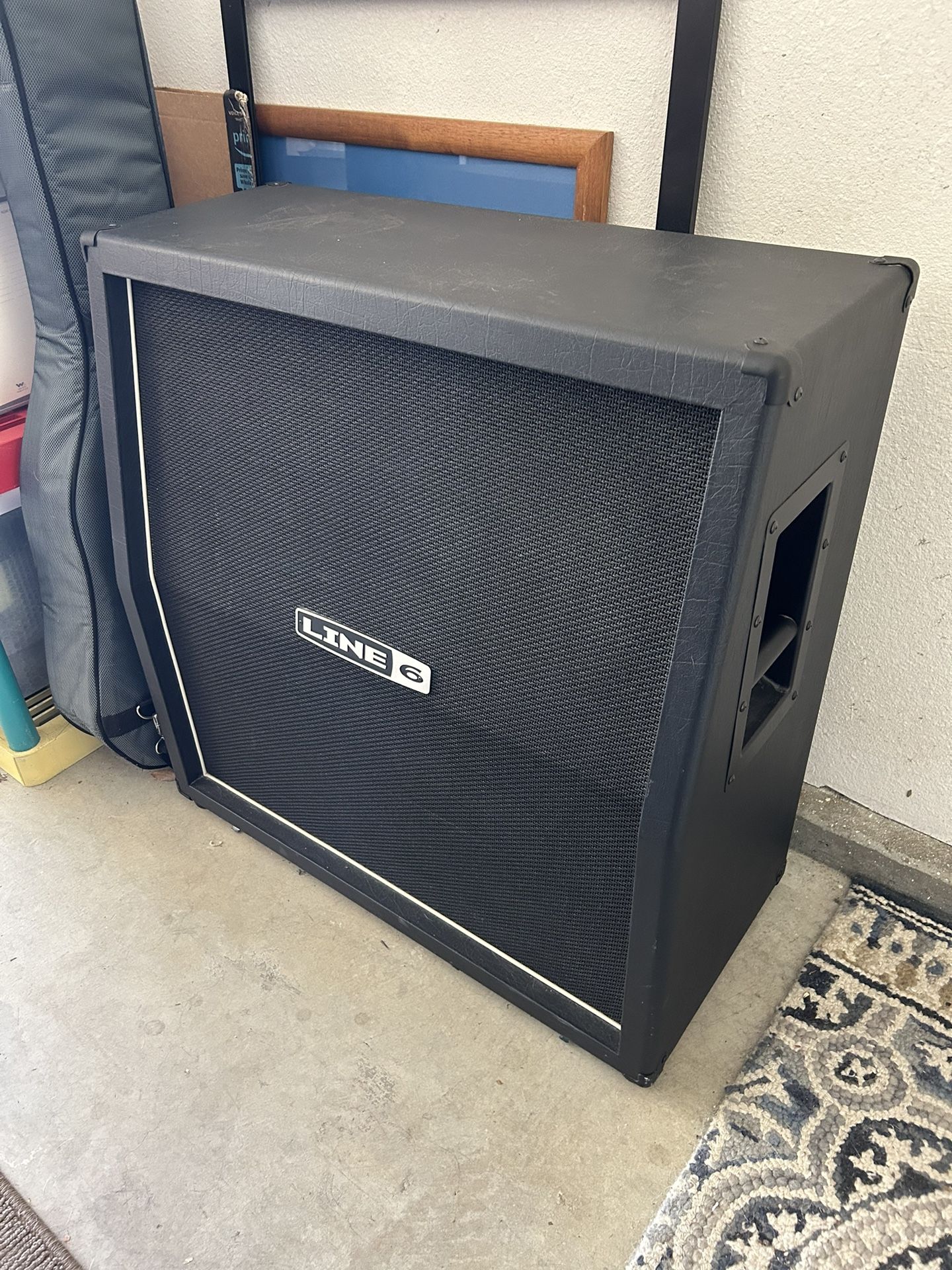 Line 6 4x12” 320W Speaker Cabinet