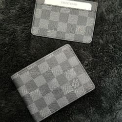 LV Wallet & Card holder 