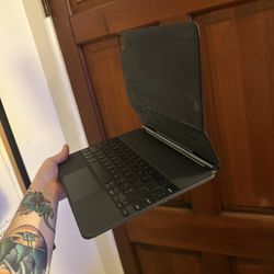 13inch iPad Pro Magic Keyboard 