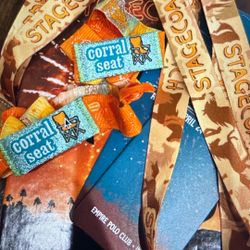 2 Stagecoach VIP tickets AND hotel!