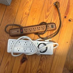 2 Power Strips One With Timer Setting