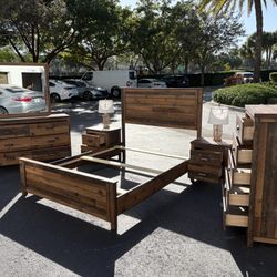 Beautiful Rustic Bedroom Set Queen Size Solid Wood Brown Color Like New by Malaysia Furniture 