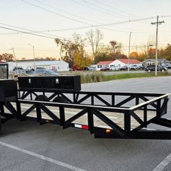 2010 Maxx-D Heavy Duty 18ft Tandem Axle. 