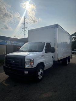 2021 Ford Econoline