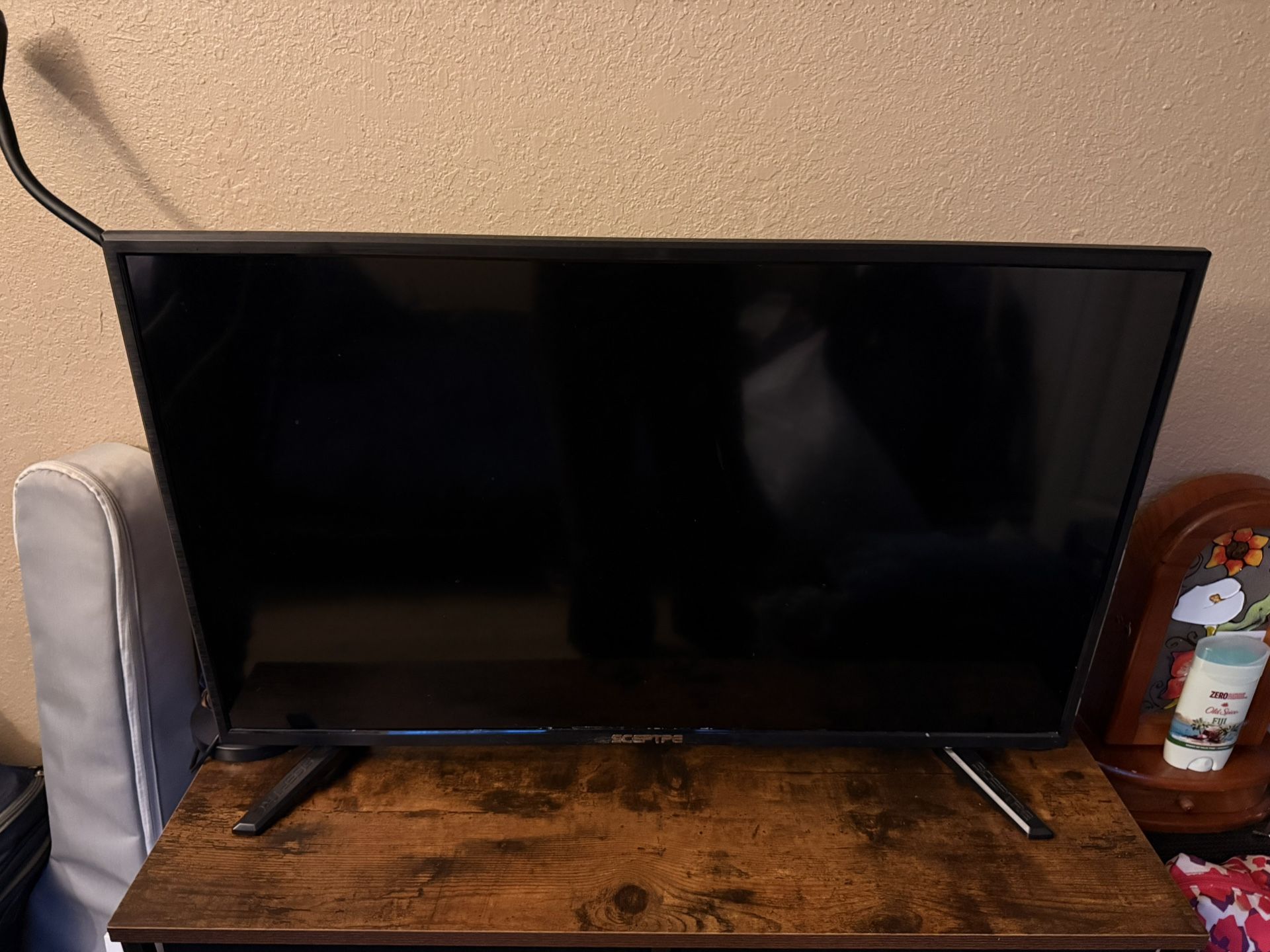 TV