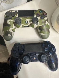 PS4 Remotes
