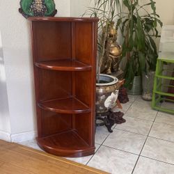 Corner Shelve