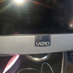 Vendo Un Televisor Vizio En Buen Estado 