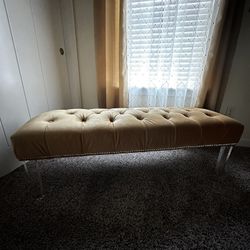 Tufted Bench 