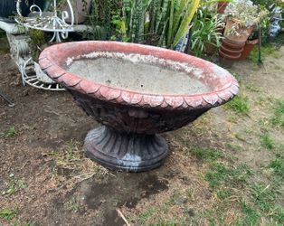 Large Concrete Garden Urn Planter on Pedestal