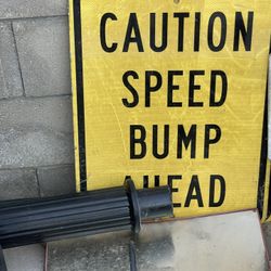 Speed Bump Sign