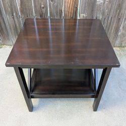 End & Corner Table 