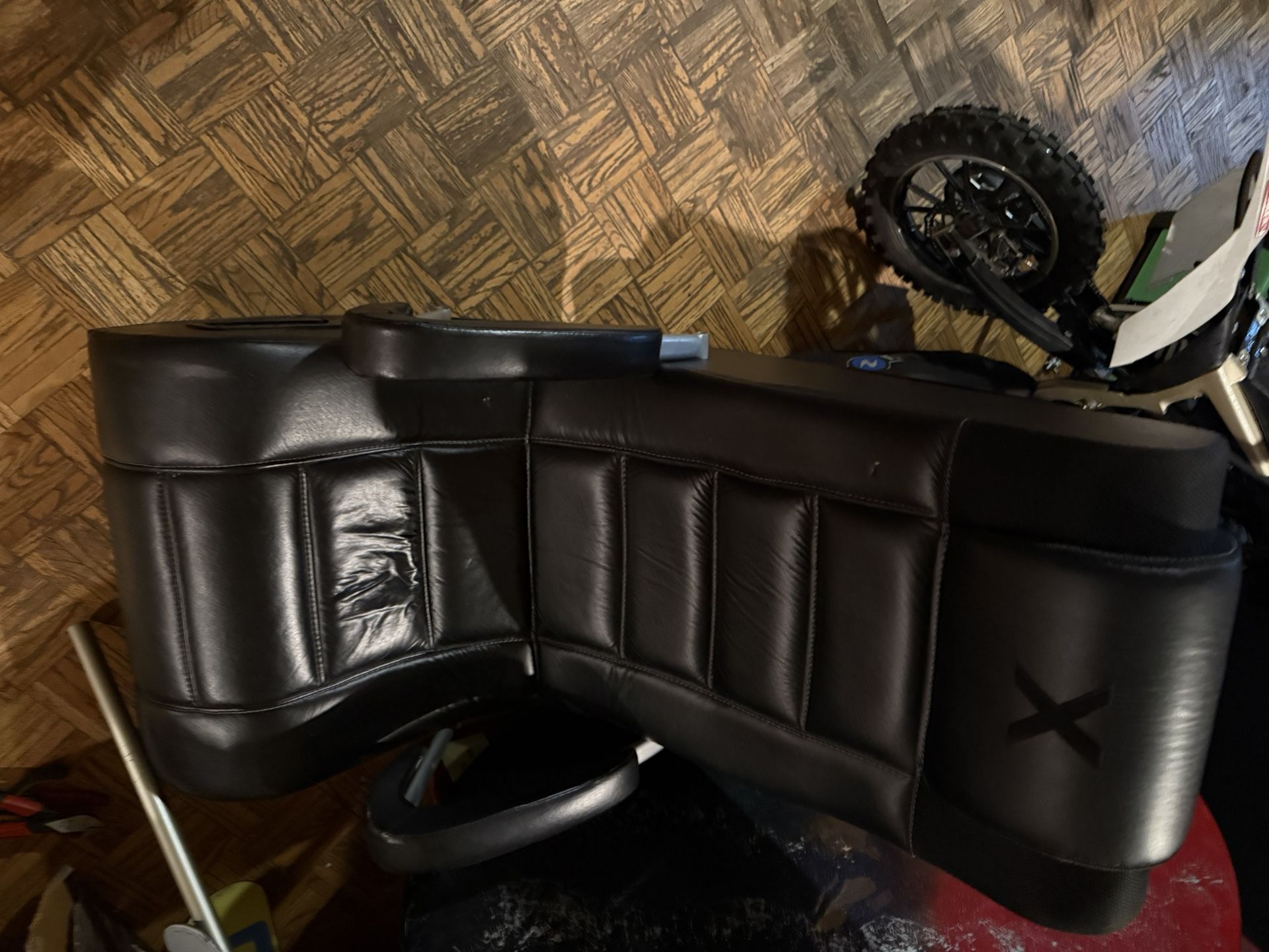 X Chair