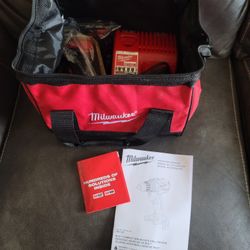 Brand New Milwaukee Impact Driver Set $150 Firm Pickup In Oakdale 