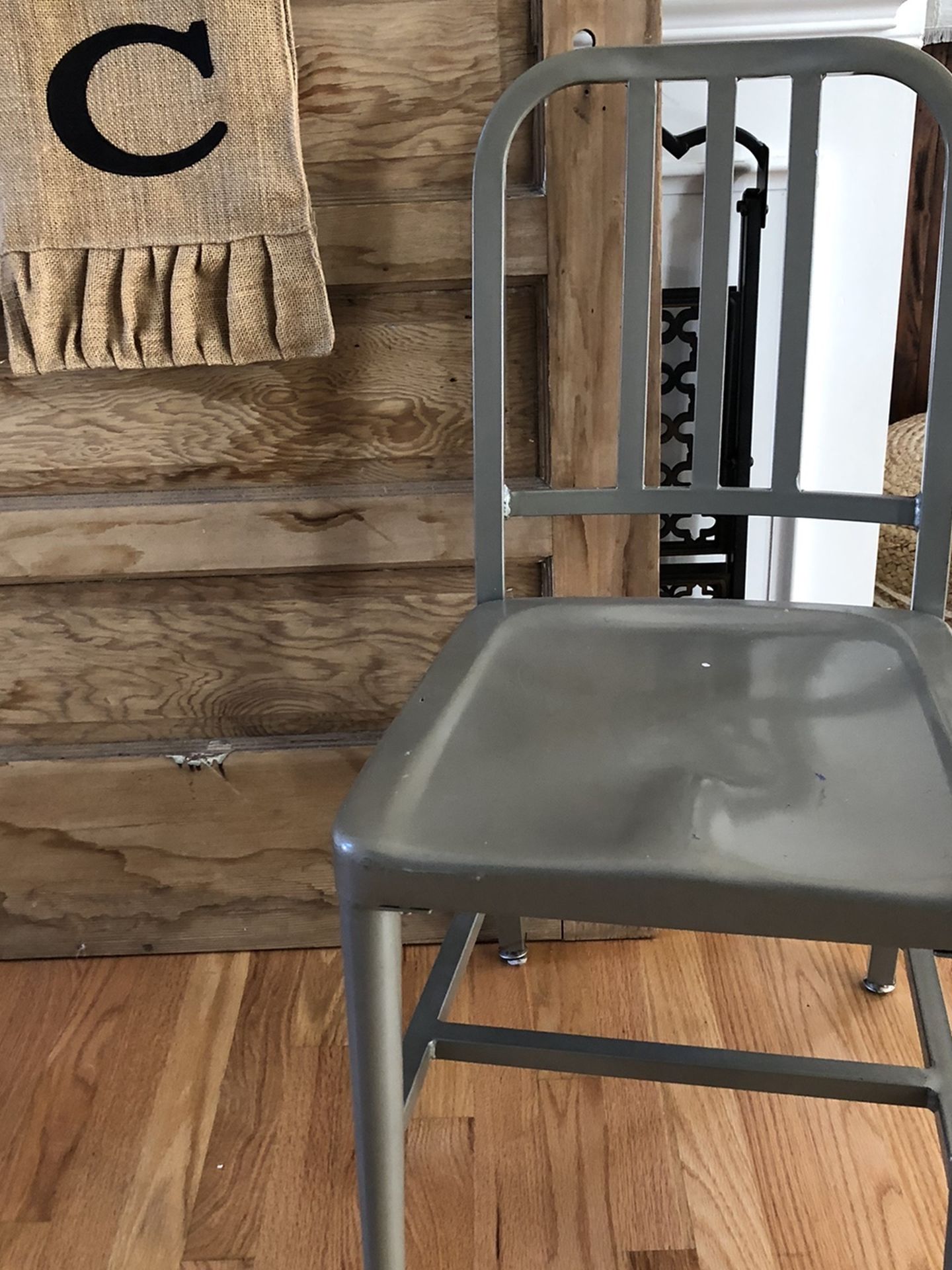 Great Metal Chair- Good For Students Virtual School